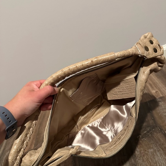 Vintage Ostrich Leather Kingsley Shoulder Bag - Picture 6 of 8